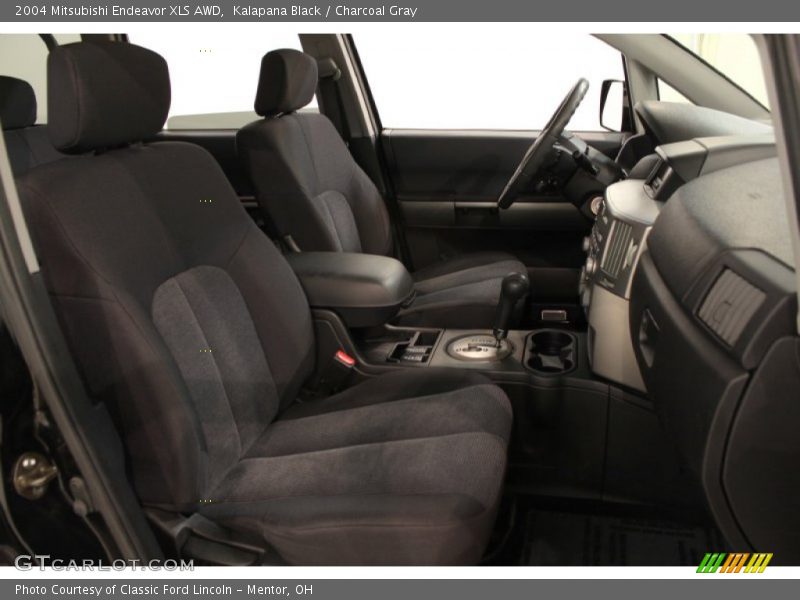 Kalapana Black / Charcoal Gray 2004 Mitsubishi Endeavor XLS AWD