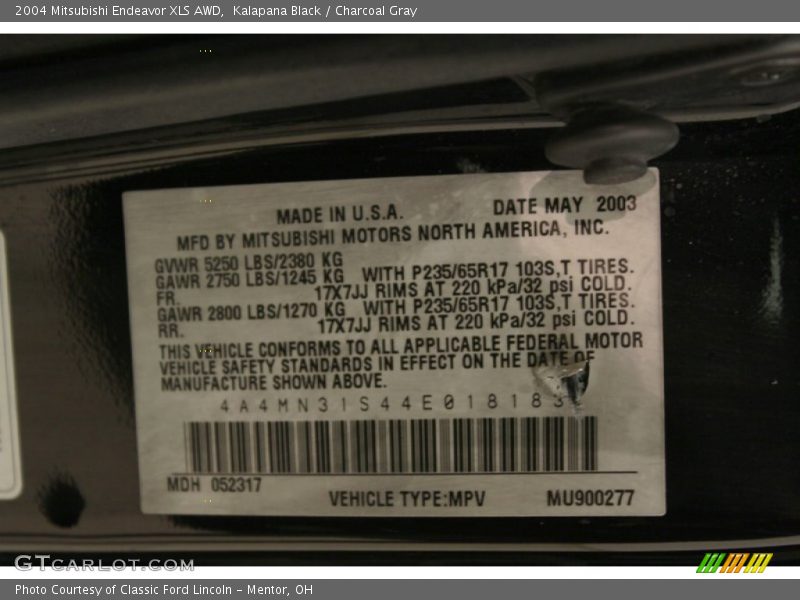 Kalapana Black / Charcoal Gray 2004 Mitsubishi Endeavor XLS AWD