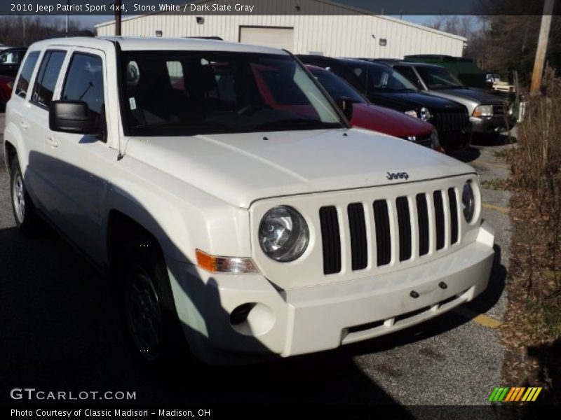 Stone White / Dark Slate Gray 2010 Jeep Patriot Sport 4x4