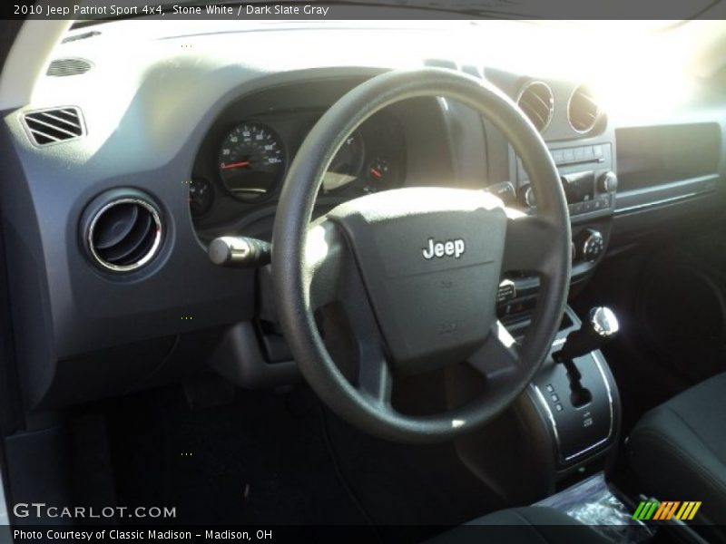 Stone White / Dark Slate Gray 2010 Jeep Patriot Sport 4x4