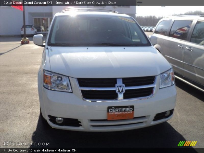 Stone White / Dark Slate Gray/Light Shale 2010 Dodge Grand Caravan SXT