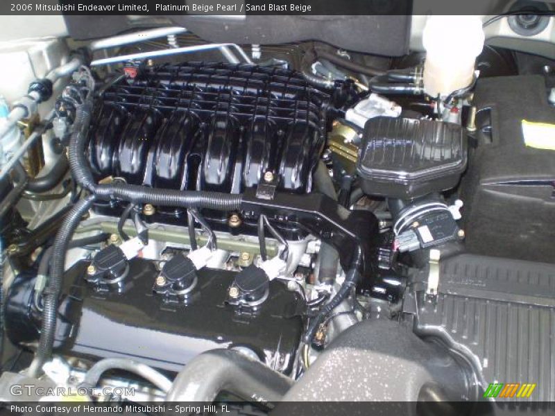 Platinum Beige Pearl / Sand Blast Beige 2006 Mitsubishi Endeavor Limited