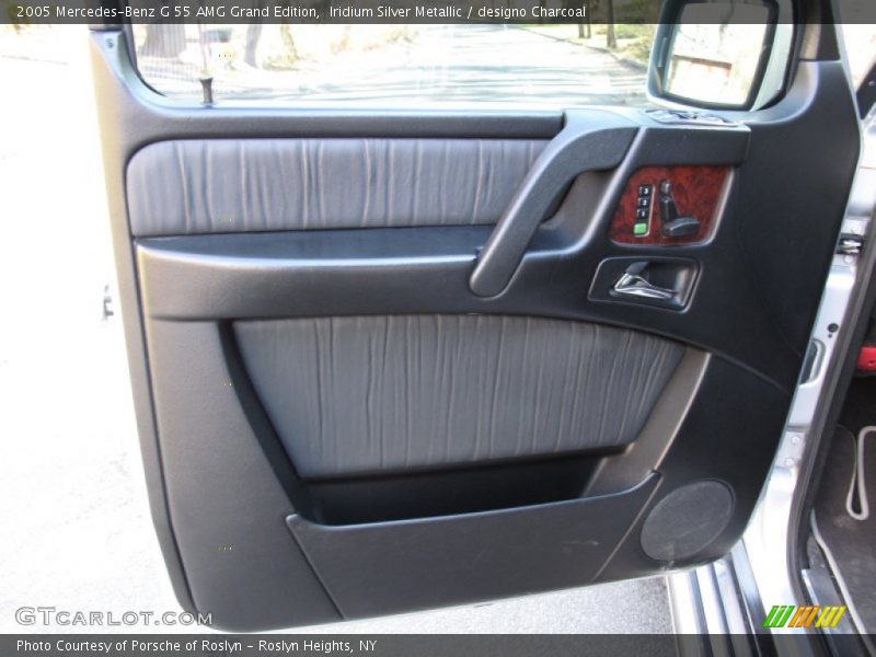 Door Panel of 2005 G 55 AMG Grand Edition