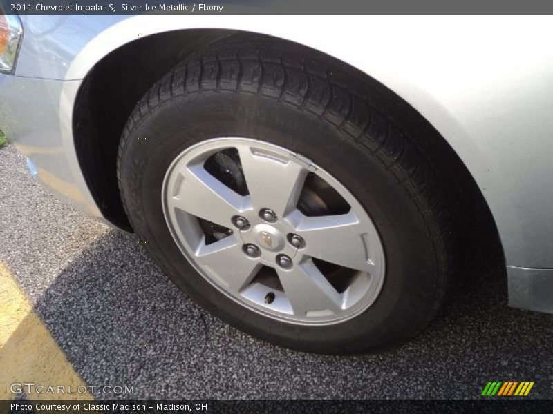 Silver Ice Metallic / Ebony 2011 Chevrolet Impala LS