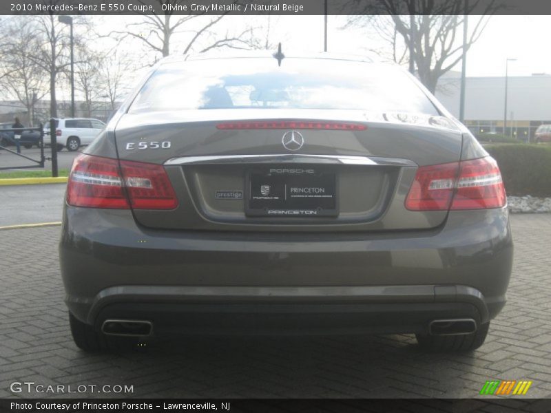 Olivine Gray Metallic / Natural Beige 2010 Mercedes-Benz E 550 Coupe