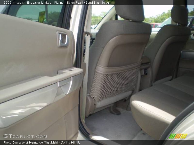 Platinum Beige Pearl / Sand Blast Beige 2006 Mitsubishi Endeavor Limited