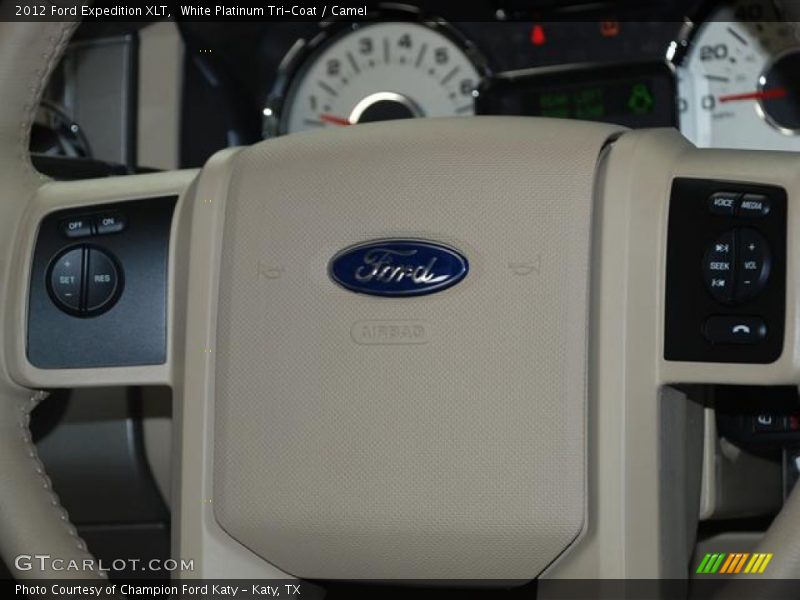 White Platinum Tri-Coat / Camel 2012 Ford Expedition XLT