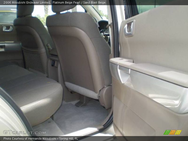 Platinum Beige Pearl / Sand Blast Beige 2006 Mitsubishi Endeavor Limited