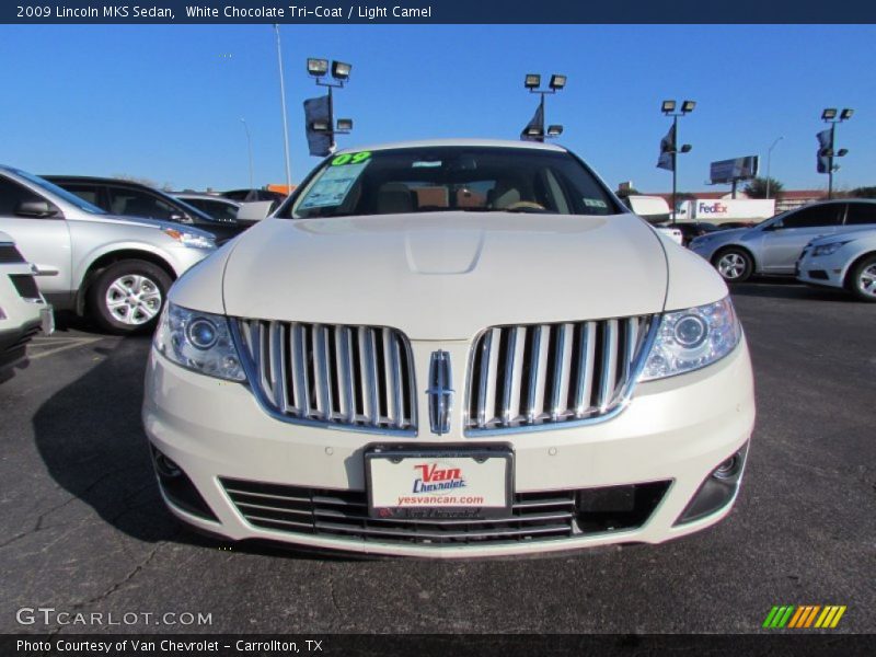 White Chocolate Tri-Coat / Light Camel 2009 Lincoln MKS Sedan