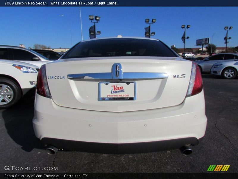 White Chocolate Tri-Coat / Light Camel 2009 Lincoln MKS Sedan