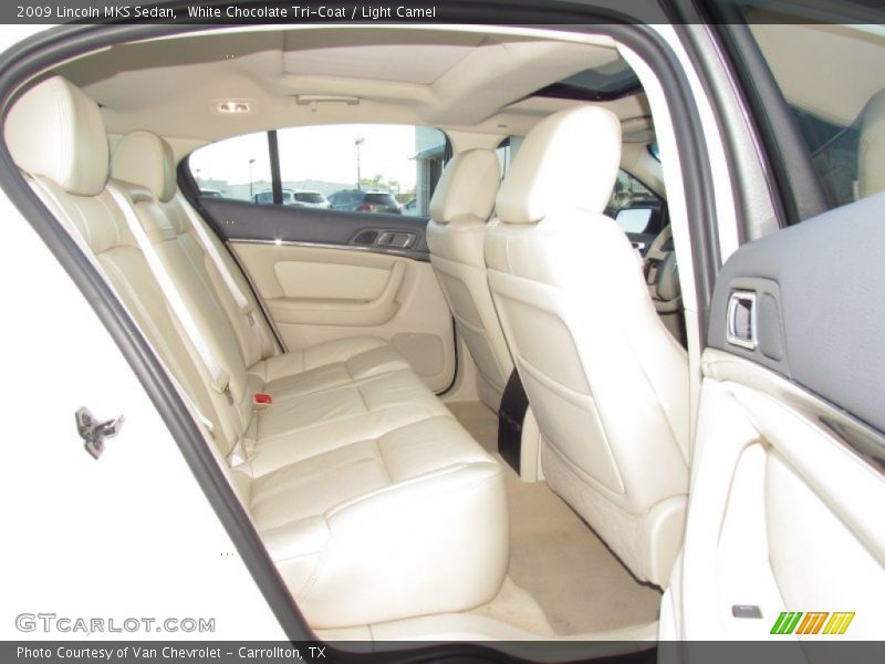 White Chocolate Tri-Coat / Light Camel 2009 Lincoln MKS Sedan