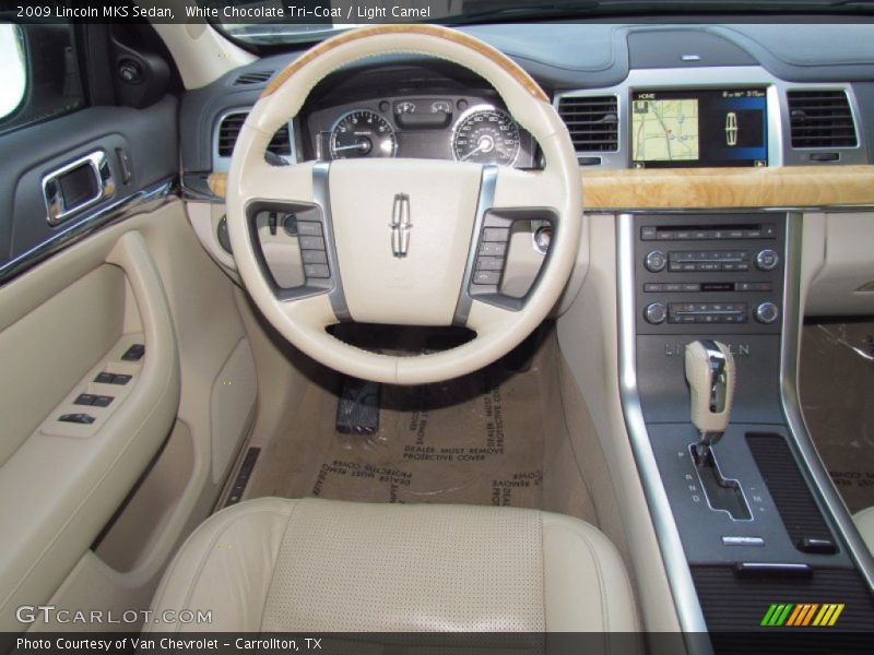 White Chocolate Tri-Coat / Light Camel 2009 Lincoln MKS Sedan