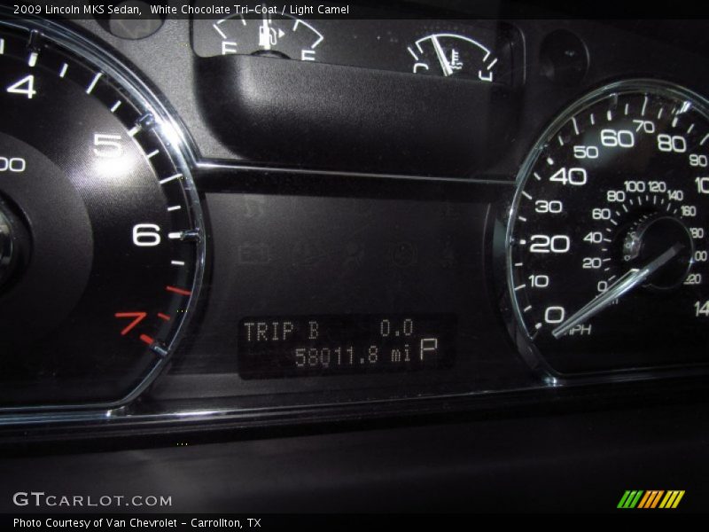 White Chocolate Tri-Coat / Light Camel 2009 Lincoln MKS Sedan