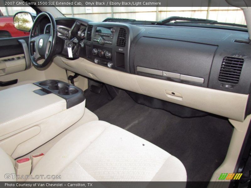 Onyx Black / Ebony Black/Light Cashmere 2007 GMC Sierra 1500 SLE Extended Cab