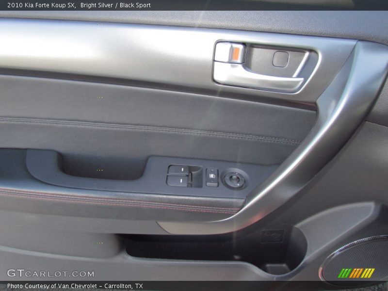 Bright Silver / Black Sport 2010 Kia Forte Koup SX