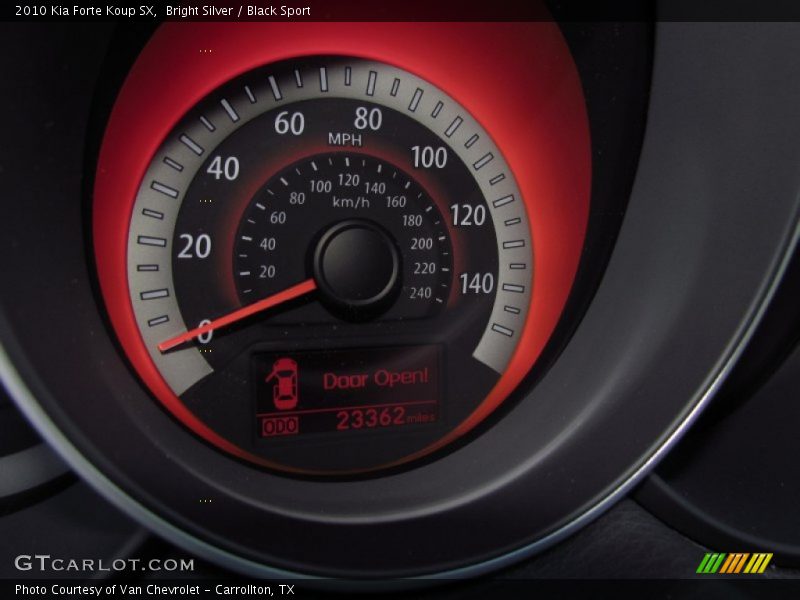 Bright Silver / Black Sport 2010 Kia Forte Koup SX
