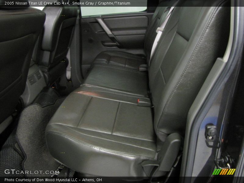 Smoke Gray / Graphite/Titanium 2005 Nissan Titan LE Crew Cab 4x4