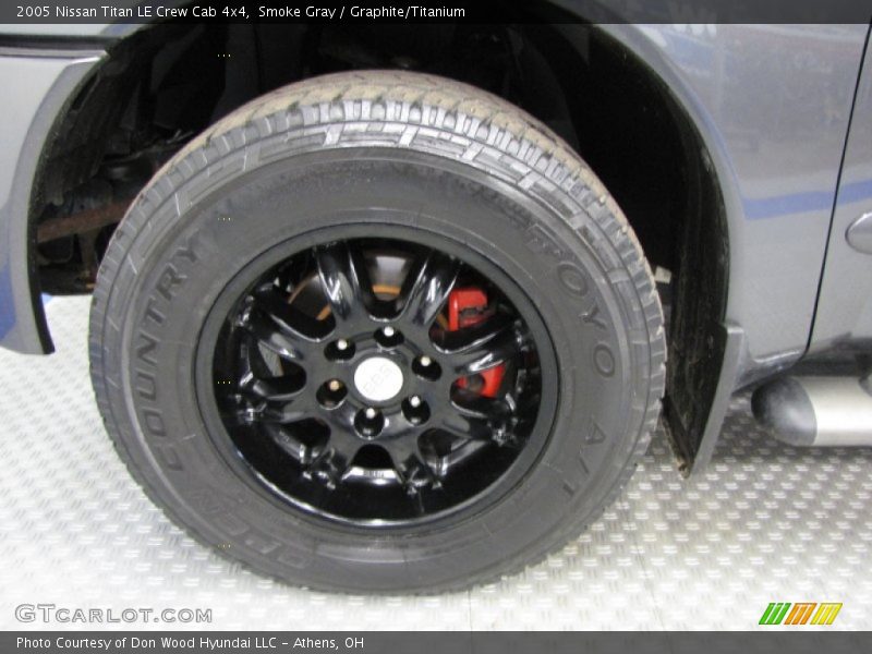 Smoke Gray / Graphite/Titanium 2005 Nissan Titan LE Crew Cab 4x4