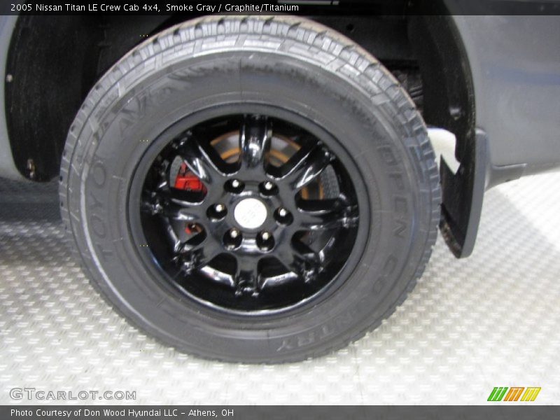 Smoke Gray / Graphite/Titanium 2005 Nissan Titan LE Crew Cab 4x4