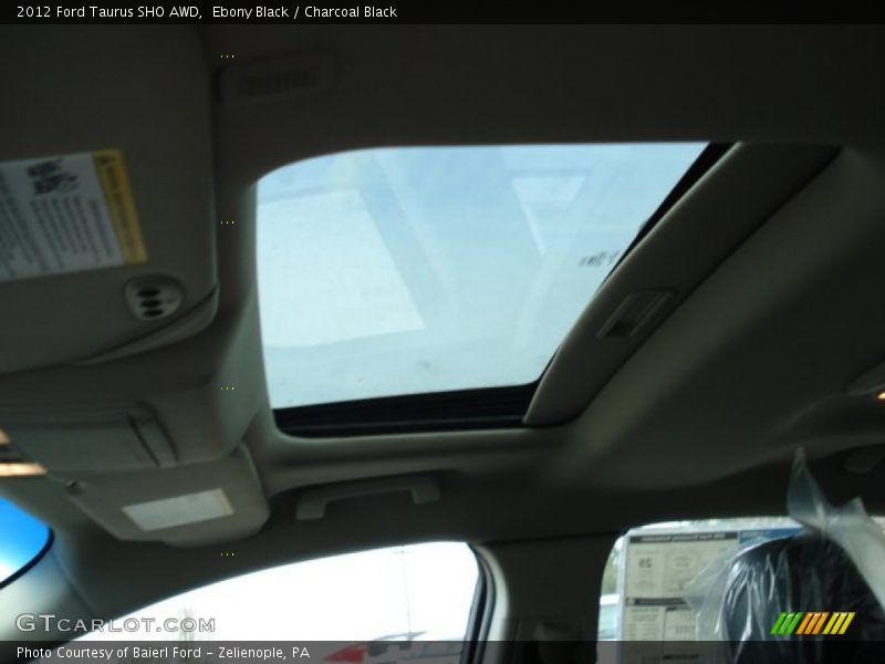 Sunroof of 2012 Taurus SHO AWD