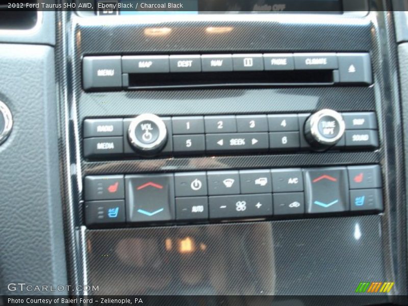 Controls of 2012 Taurus SHO AWD