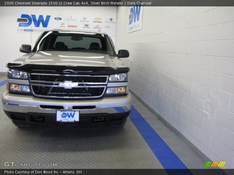 Silver Birch Metallic / Dark Charcoal 2006 Chevrolet Silverado 1500 LS Crew Cab 4x4