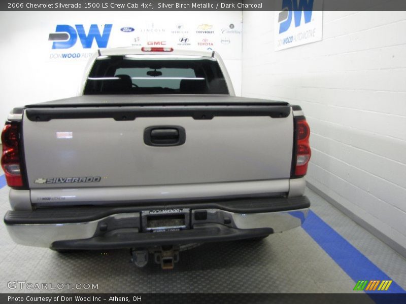 Silver Birch Metallic / Dark Charcoal 2006 Chevrolet Silverado 1500 LS Crew Cab 4x4