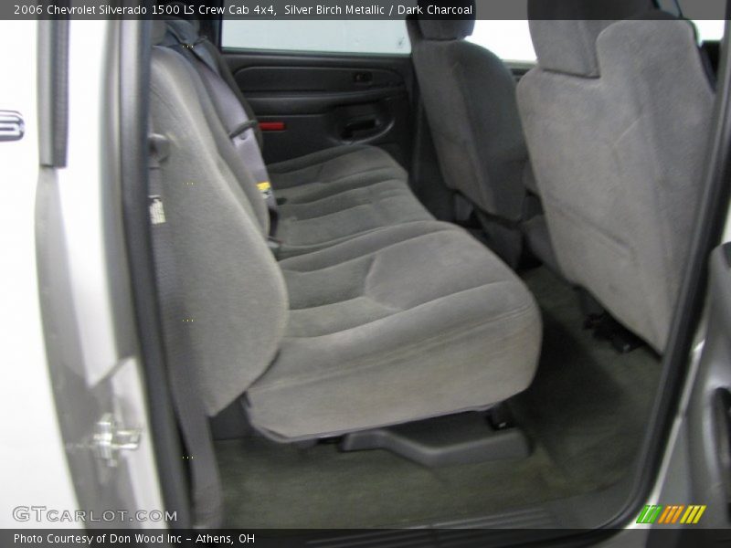 Silver Birch Metallic / Dark Charcoal 2006 Chevrolet Silverado 1500 LS Crew Cab 4x4