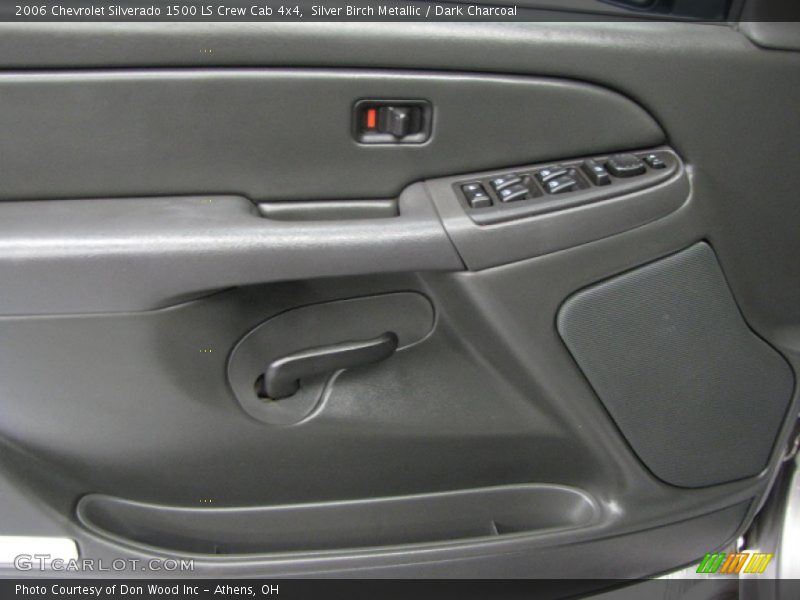 Silver Birch Metallic / Dark Charcoal 2006 Chevrolet Silverado 1500 LS Crew Cab 4x4