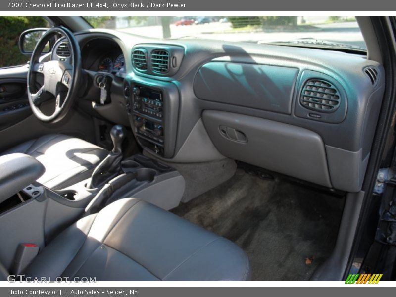 Onyx Black / Dark Pewter 2002 Chevrolet TrailBlazer LT 4x4
