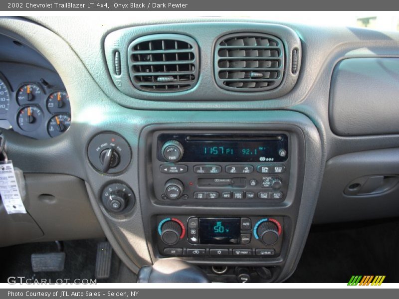 Onyx Black / Dark Pewter 2002 Chevrolet TrailBlazer LT 4x4