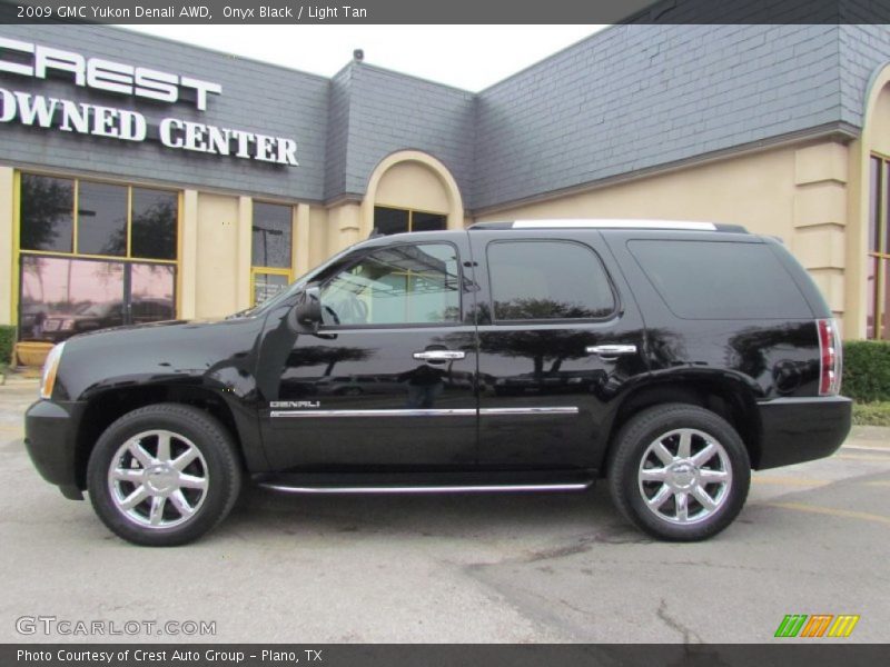 Onyx Black / Light Tan 2009 GMC Yukon Denali AWD