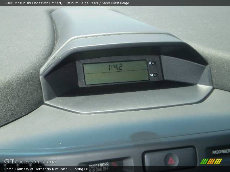 Platinum Beige Pearl / Sand Blast Beige 2006 Mitsubishi Endeavor Limited