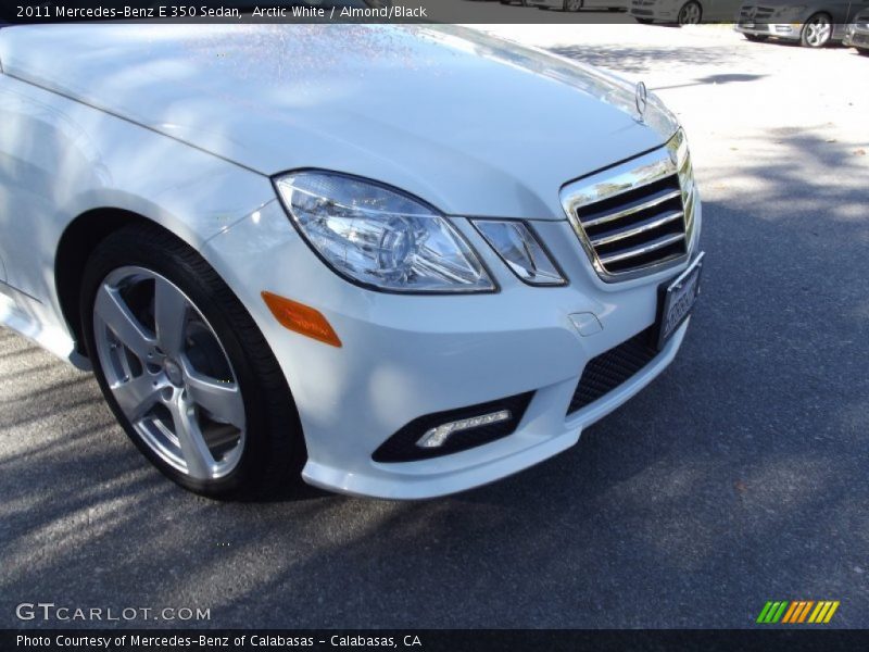 Arctic White / Almond/Black 2011 Mercedes-Benz E 350 Sedan