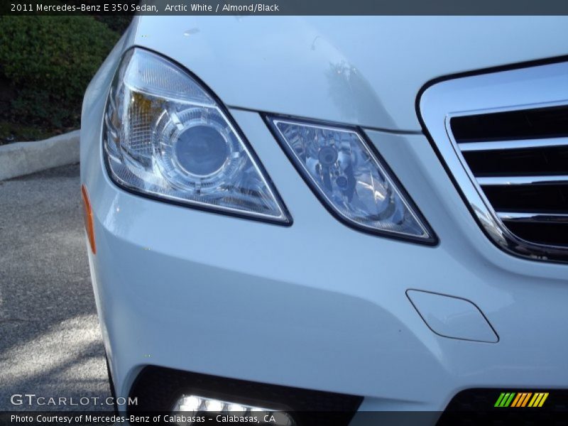 Arctic White / Almond/Black 2011 Mercedes-Benz E 350 Sedan