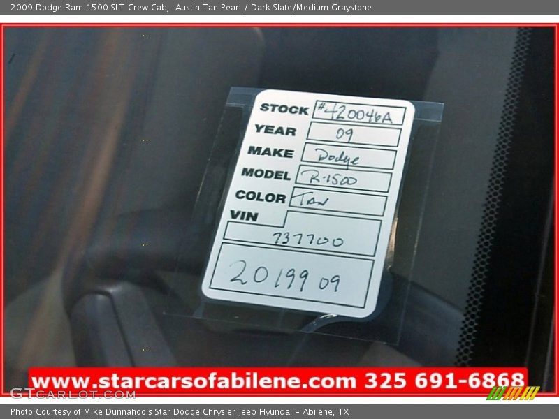 Austin Tan Pearl / Dark Slate/Medium Graystone 2009 Dodge Ram 1500 SLT Crew Cab