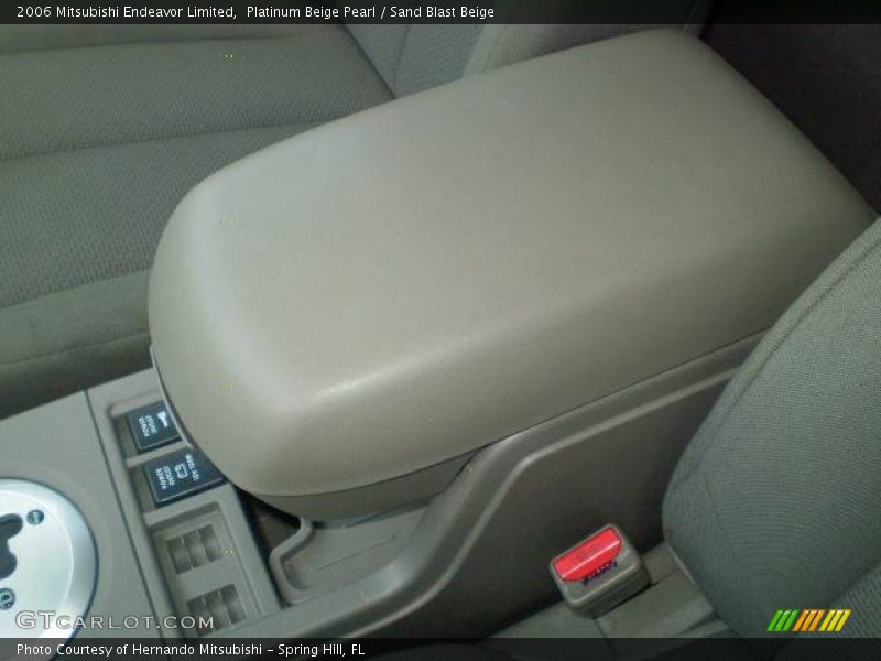Platinum Beige Pearl / Sand Blast Beige 2006 Mitsubishi Endeavor Limited