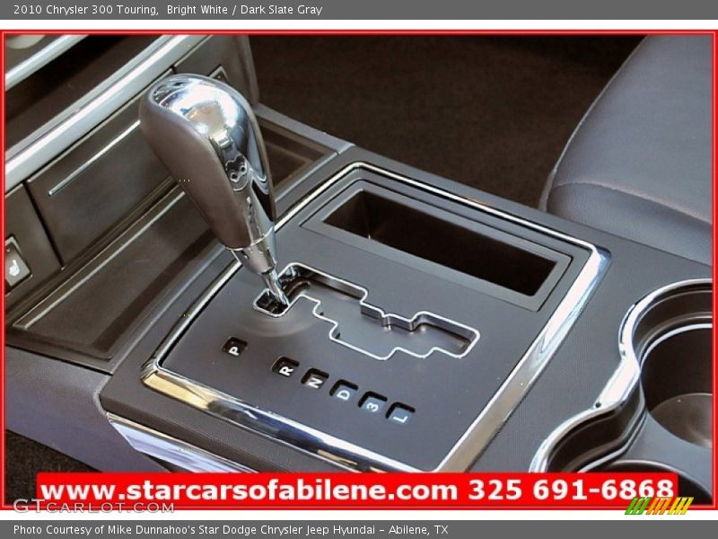 Bright White / Dark Slate Gray 2010 Chrysler 300 Touring