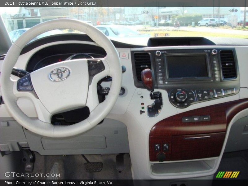 Super White / Light Gray 2011 Toyota Sienna XLE