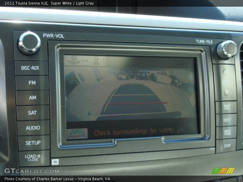 Super White / Light Gray 2011 Toyota Sienna XLE
