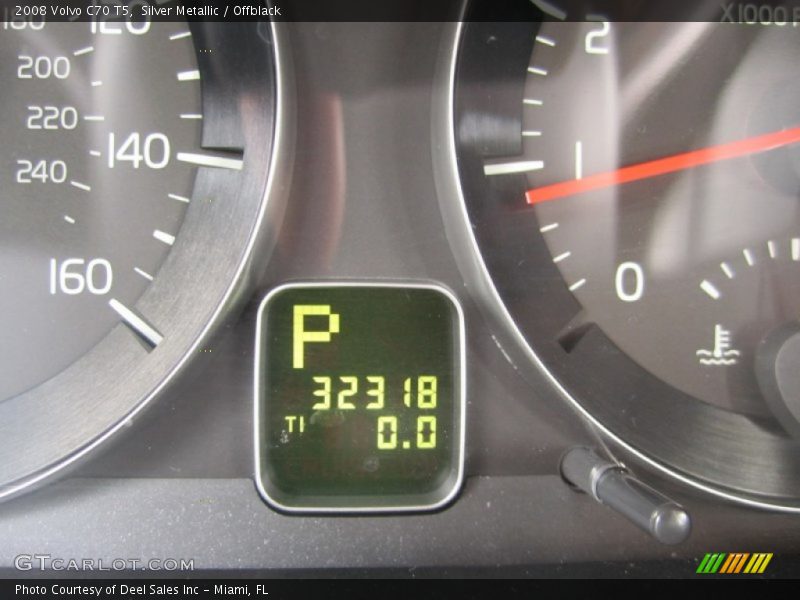 Silver Metallic / Offblack 2008 Volvo C70 T5