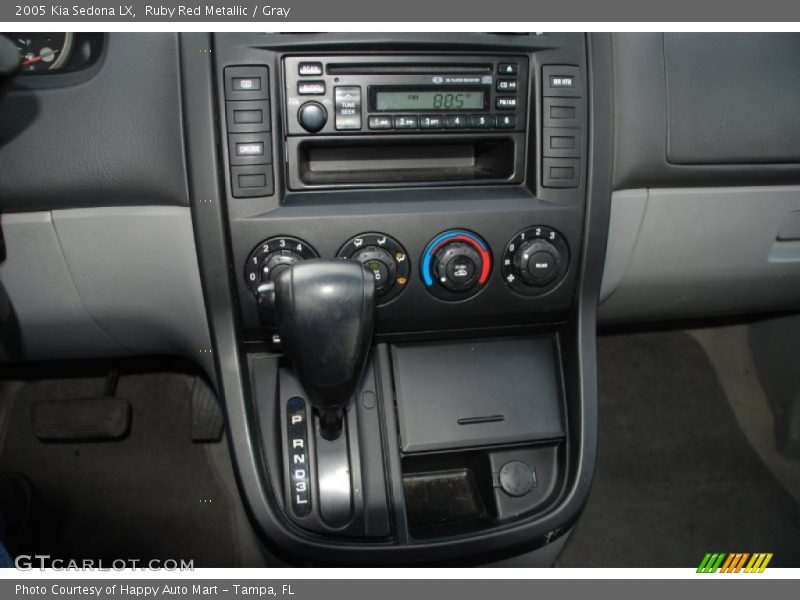 Ruby Red Metallic / Gray 2005 Kia Sedona LX