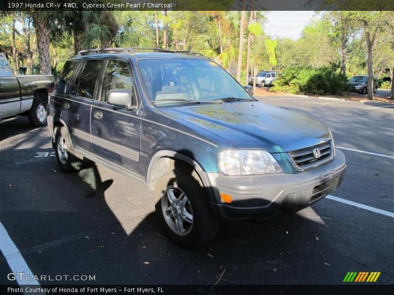 Cypress Green Pearl / Charcoal 1997 Honda CR-V 4WD