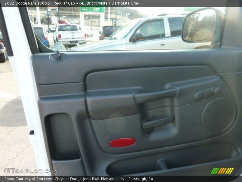Bright White / Dark Slate Gray 2002 Dodge Ram 1500 ST Regular Cab 4x4