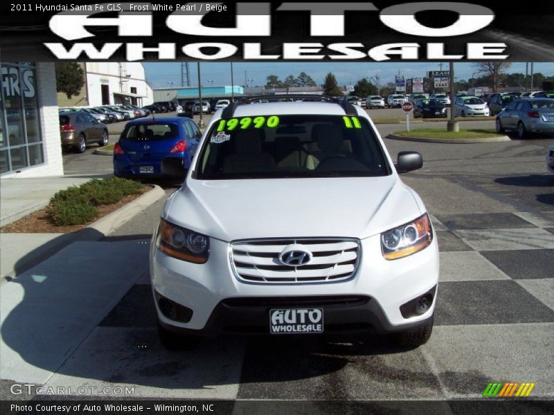 Frost White Pearl / Beige 2011 Hyundai Santa Fe GLS