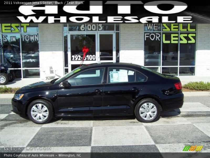 Black / Titan Black 2011 Volkswagen Jetta S Sedan