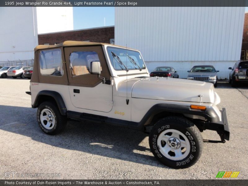 Light Pearlstone Pearl / Spice Beige 1995 Jeep Wrangler Rio Grande 4x4