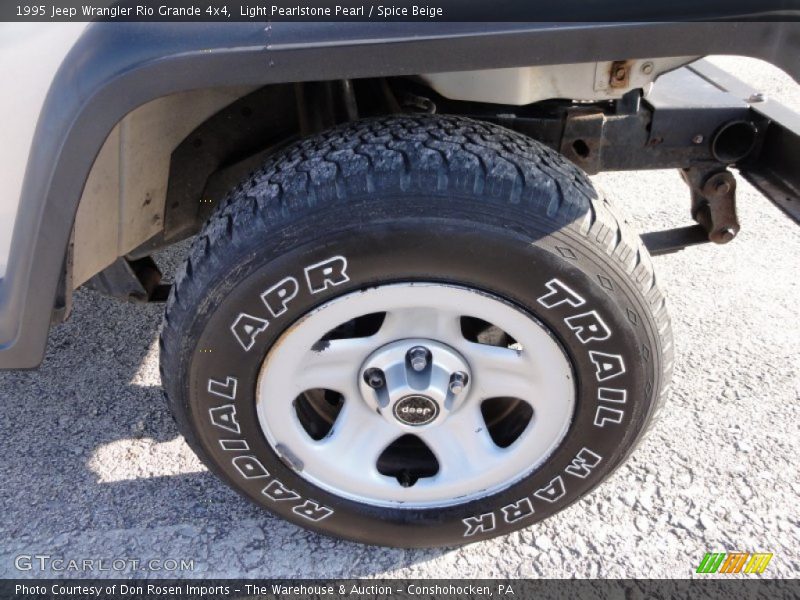  1995 Wrangler Rio Grande 4x4 Wheel