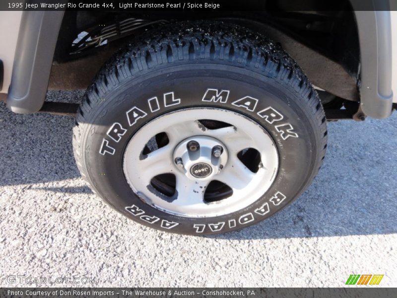 Light Pearlstone Pearl / Spice Beige 1995 Jeep Wrangler Rio Grande 4x4
