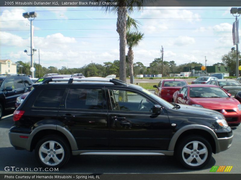 Labrador Black Pearl / Charcoal 2005 Mitsubishi Outlander XLS